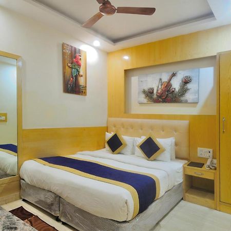 Hotel Prince Palace Deluxe - Paharganj - Nuova Delhi Esterno foto