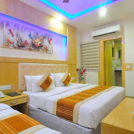 Hotel Prince Palace Deluxe - Paharganj - Nuova Delhi Esterno foto