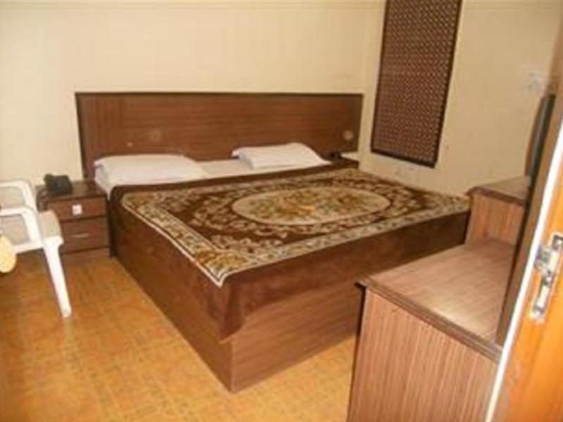 Hotel Prince Palace Deluxe - Paharganj - Nuova Delhi Esterno foto
