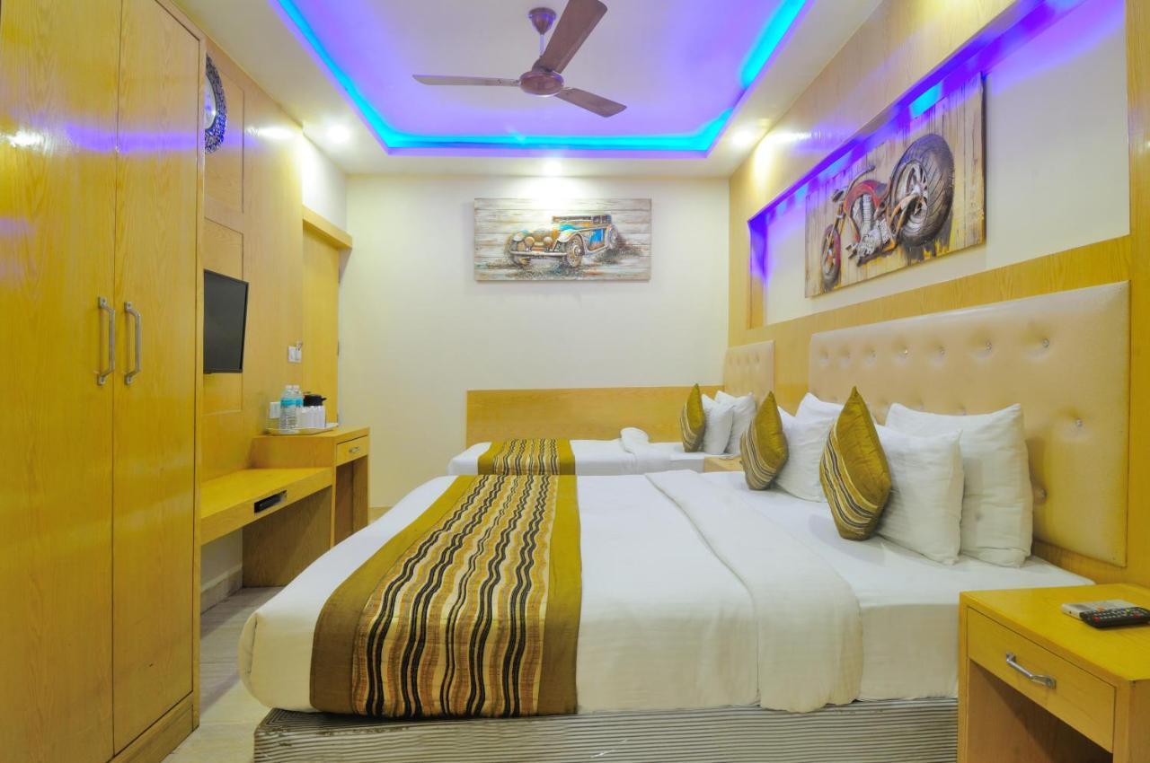 Hotel Prince Palace Deluxe - Paharganj - Nuova Delhi Esterno foto