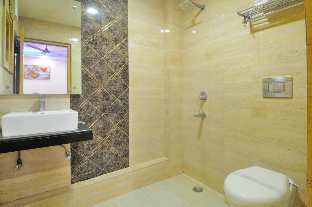 Hotel Prince Palace Deluxe - Paharganj - Nuova Delhi Esterno foto