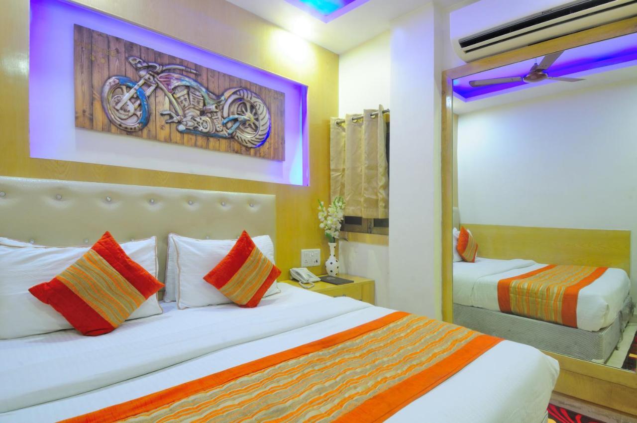 Hotel Prince Palace Deluxe - Paharganj - Nuova Delhi Esterno foto